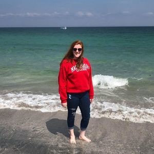 Meet your Posher, Emily